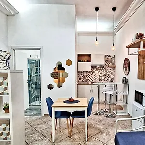 Casa vacanze Zanzi 's, Avola